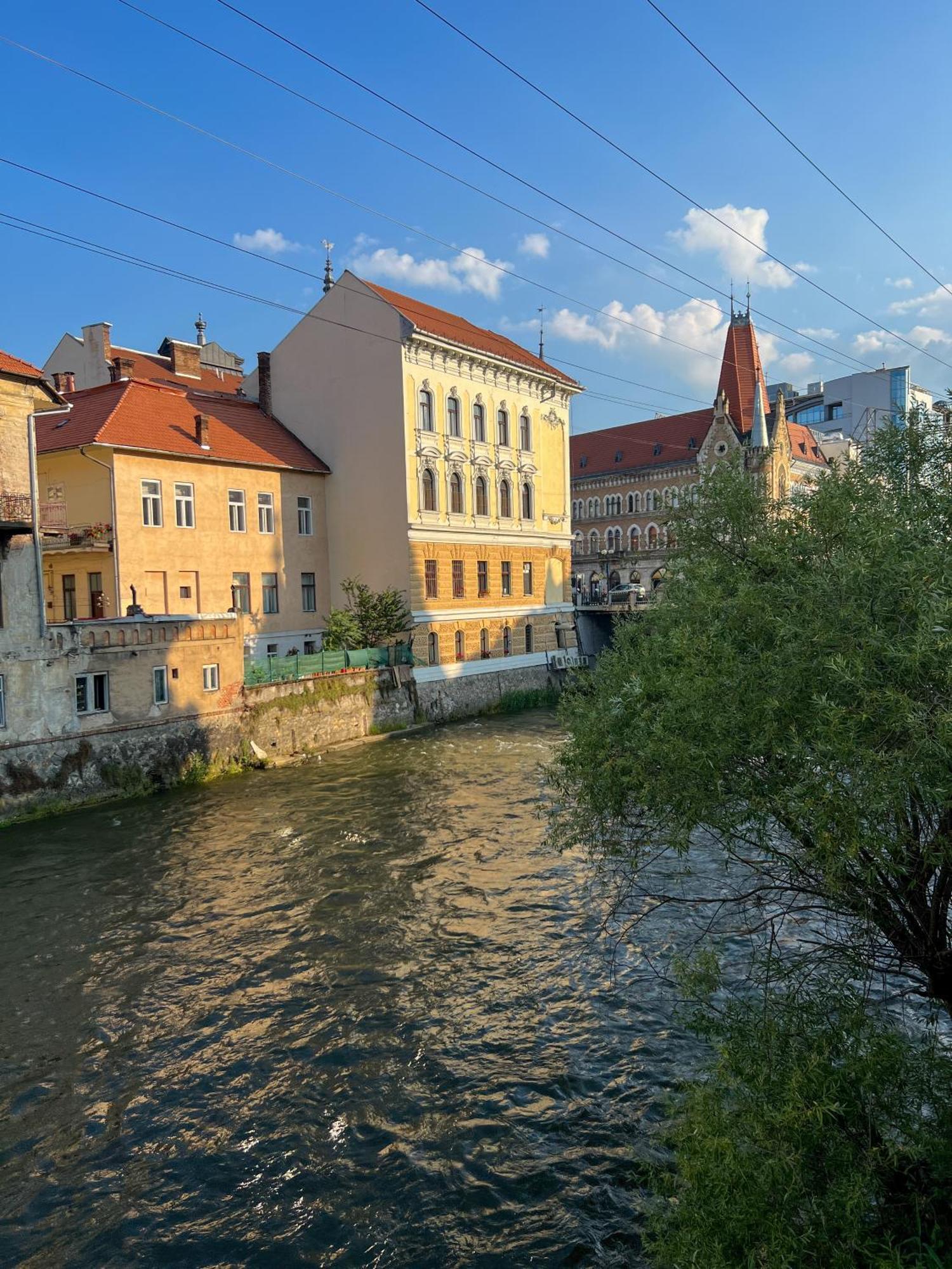 River'S Apartament Kluż-Napoka Zewnętrze zdjęcie